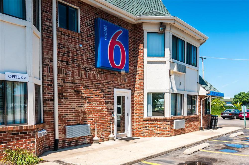 Motel 6 Chicago - Elk Grove Elk Grove Village Zewnętrze zdjęcie